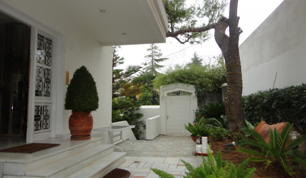 Eξωτερικός χώρος - Outdoor space